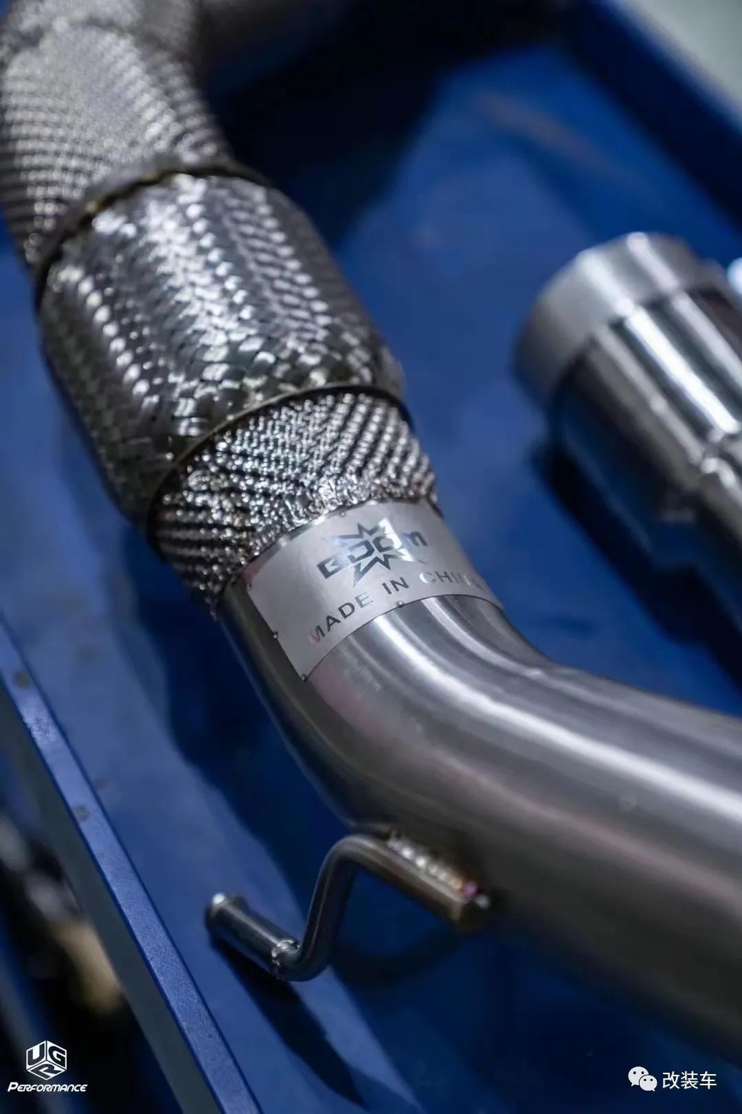 竞技走街范的大众8代高尔夫GTI，上午提车、下午改装