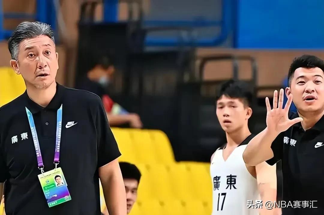 曾令旭在cba数据,曾令旭为什么能在cba打这么久