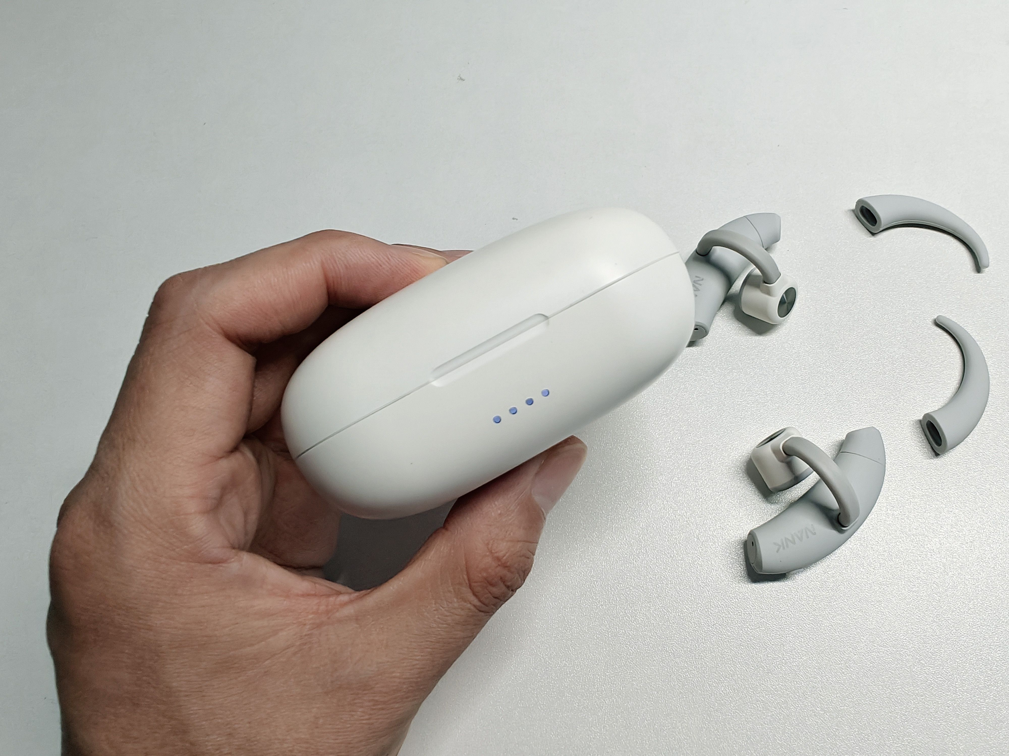 新蓝牙耳机骨传导,南卡oemix是骨传导耳机吗