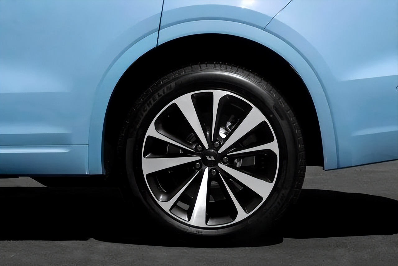 为什么李想说，韩寒不换BabyBlue肯定后悔