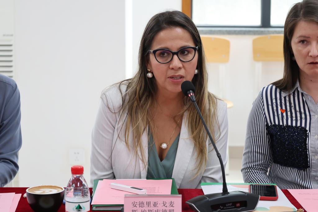 哥伦比亚大学合作项目,哥伦比亚代表团访问