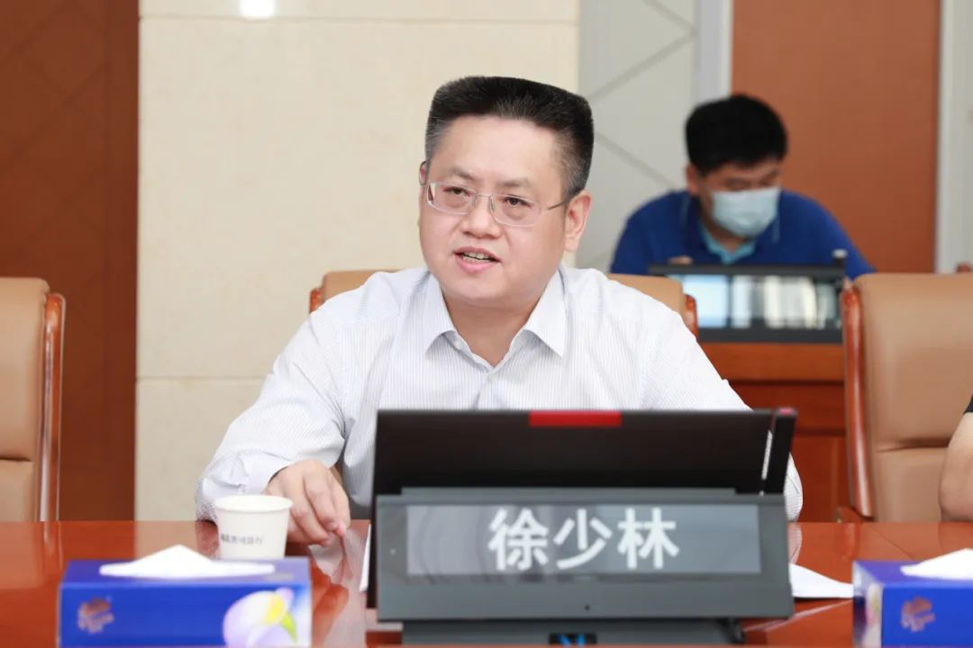 共商加强法治共同体建设推动行政争议实质性化解——游劝荣院长一行走访湖北省司法厅