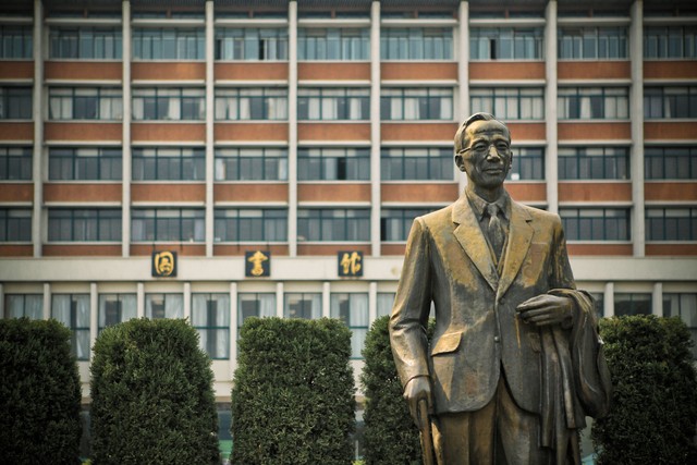 临床医学八大名校都有哪些,国内顶尖的十大医学院