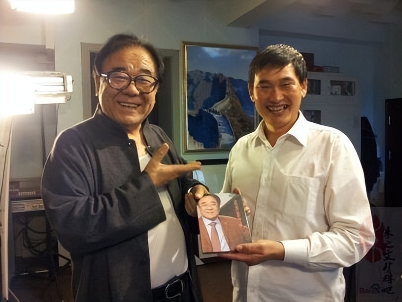 著名音乐家金铁霖老师去世现场,著名声乐家金铁霖简历