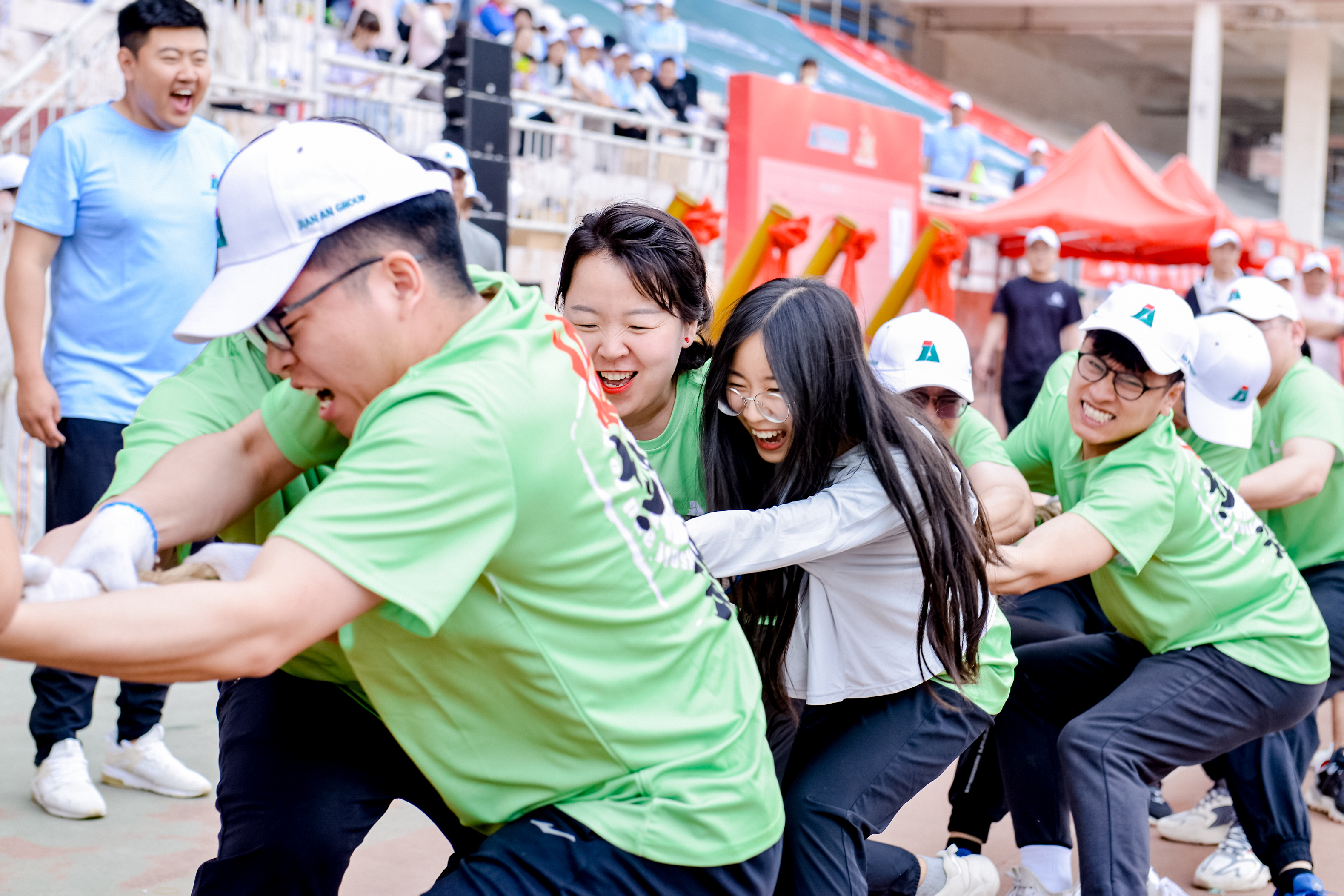 庆祝集团成立二十周年文艺汇演,集团第十二届职工运动会圆满结束