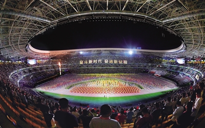 最大的体育场能容纳多少人,最新中国最大10座体育场