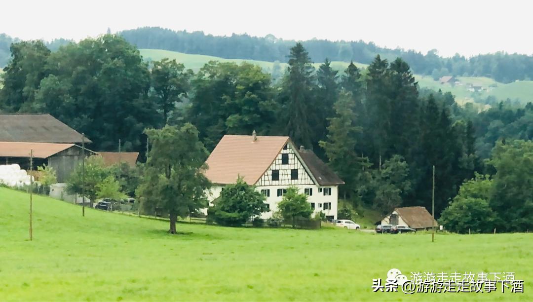 欧洲瑞士旅游线路,卢塞恩金色山口观光火车