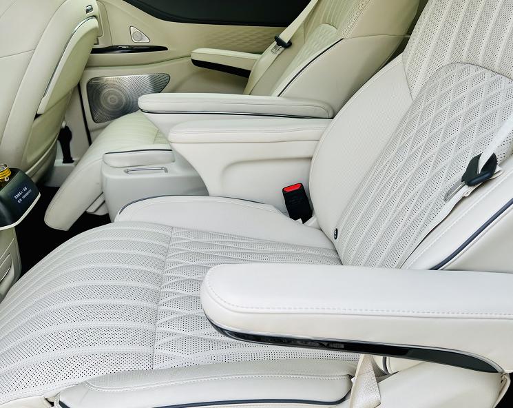 岚图梦想家4座mpv深度试驾,中高端mpv家用车型推荐