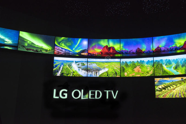 电视机软屏和硬屏哪个好,电视机软屏好还是硬屏好