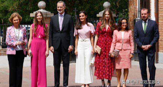 西班牙女孩王储,西班牙女王储和妹妹