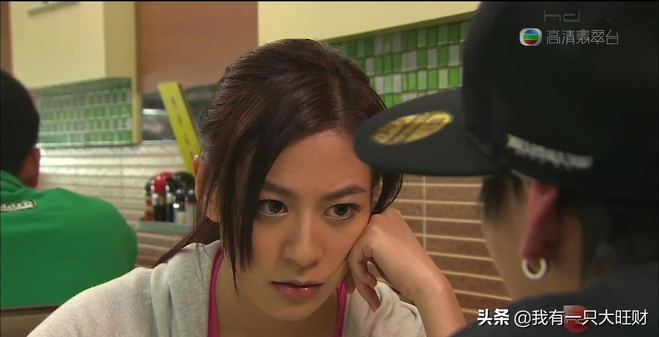 学警狙击便衣遇见盗版小妹,学警狙击小公主约见幸运王子