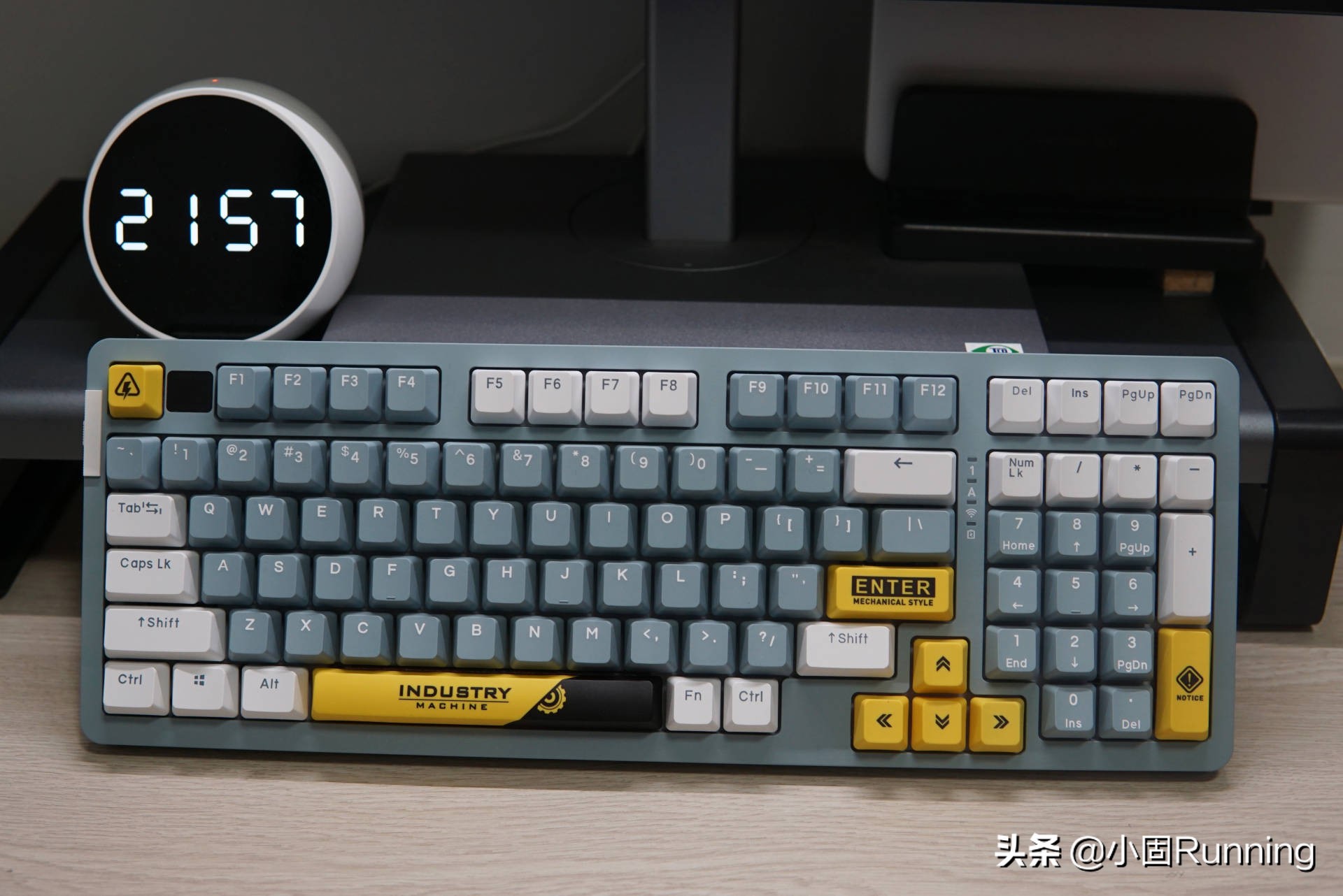 达尔优a98天空轴v3手感,达尔优三模天空轴键盘推荐