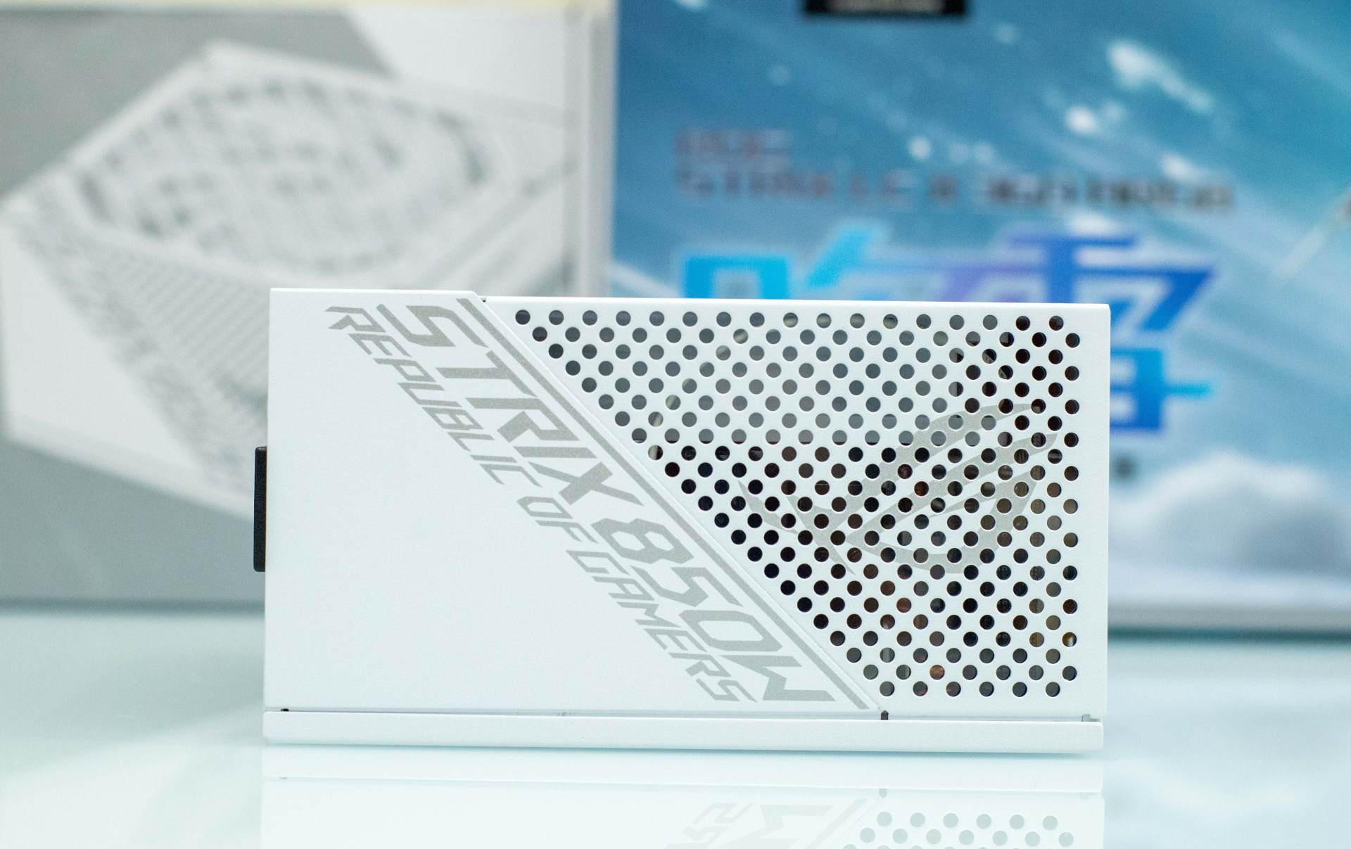 华硕ap201冰立方240水冷,华硕冰立方ap201支持多大的机箱