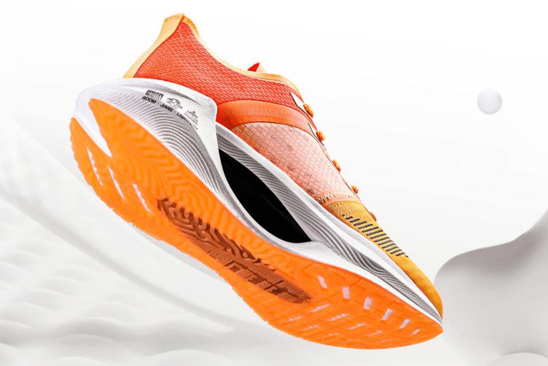 李宁幻影四哪个配色更值得入手,李宁韦德系列封锁