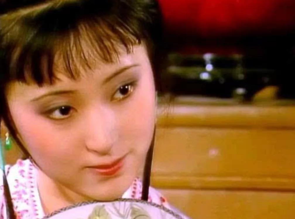 红楼梦经典嘲讽名句,红楼梦唐多令咏絮解析