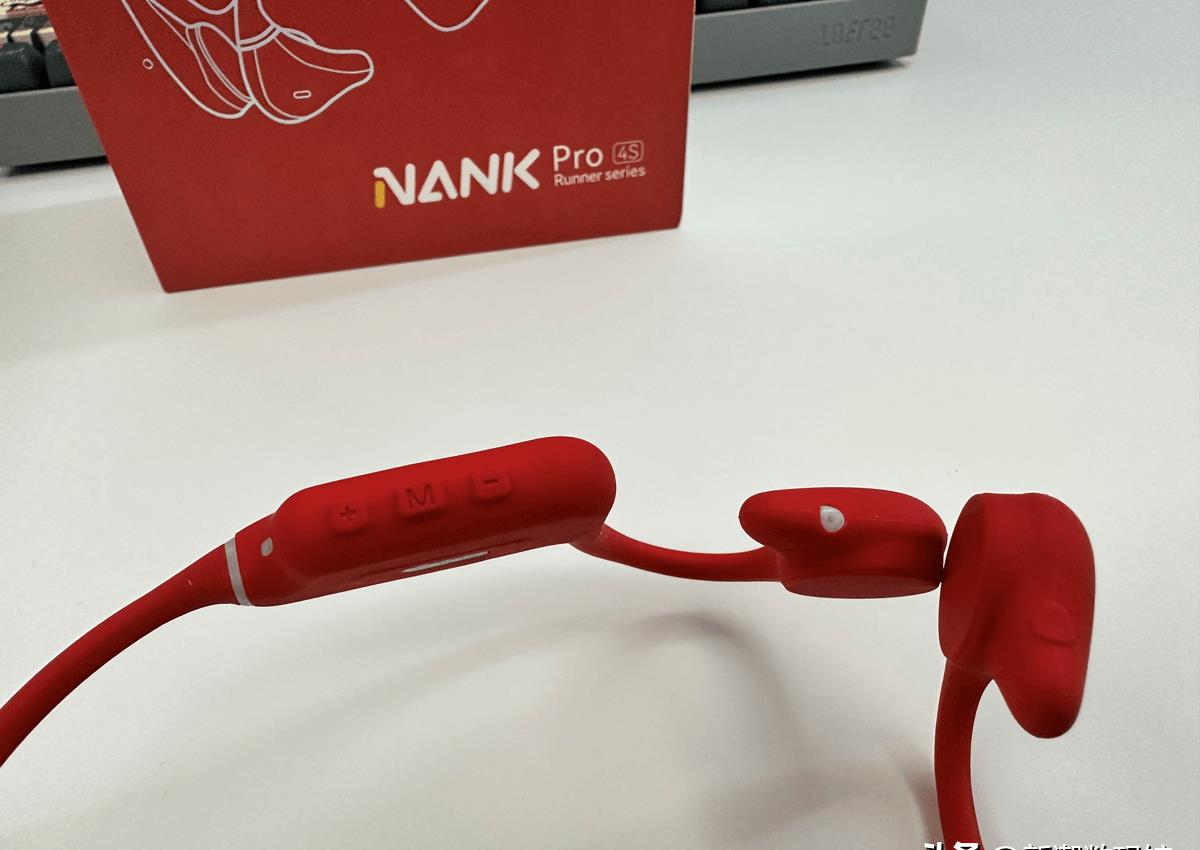 标杆骨传导耳机南卡runnerpro4,南卡骨传导耳机runnerpro4s拆解