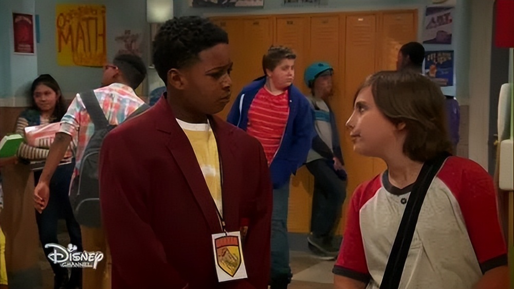 欧美小孩动作大剧推荐,适合青少年的欧美经典影视剧推荐