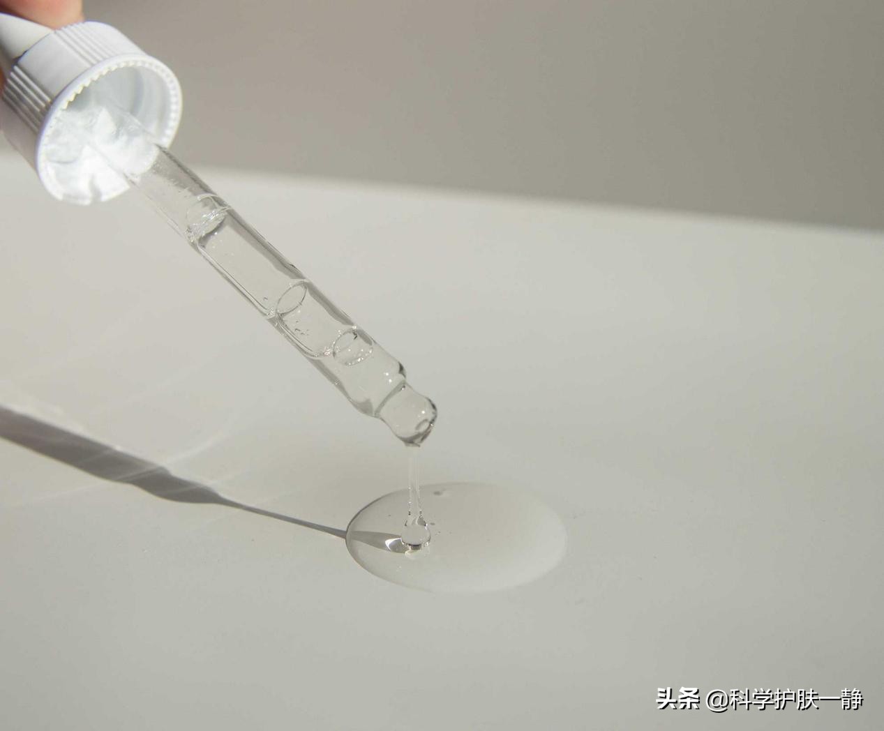 玻尿酸精华液保湿补水有什么作用,皮肤补水用什么玻尿酸护肤品