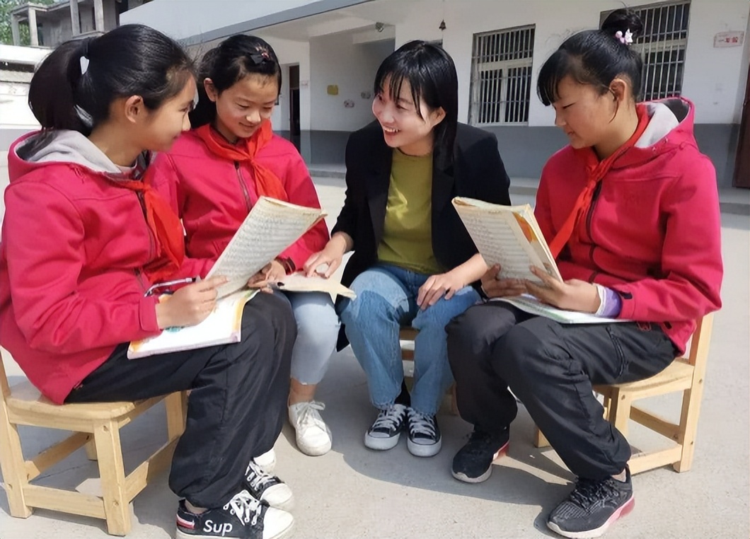 教师职称评定标准最新规定,教师职称评定条件及流程最近