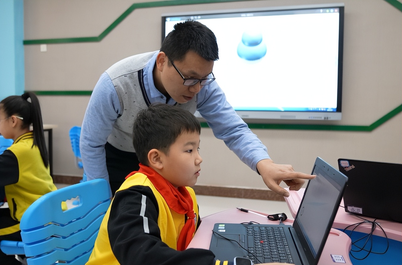 淄博高新区创新创业中心,淄博高新区教育建设