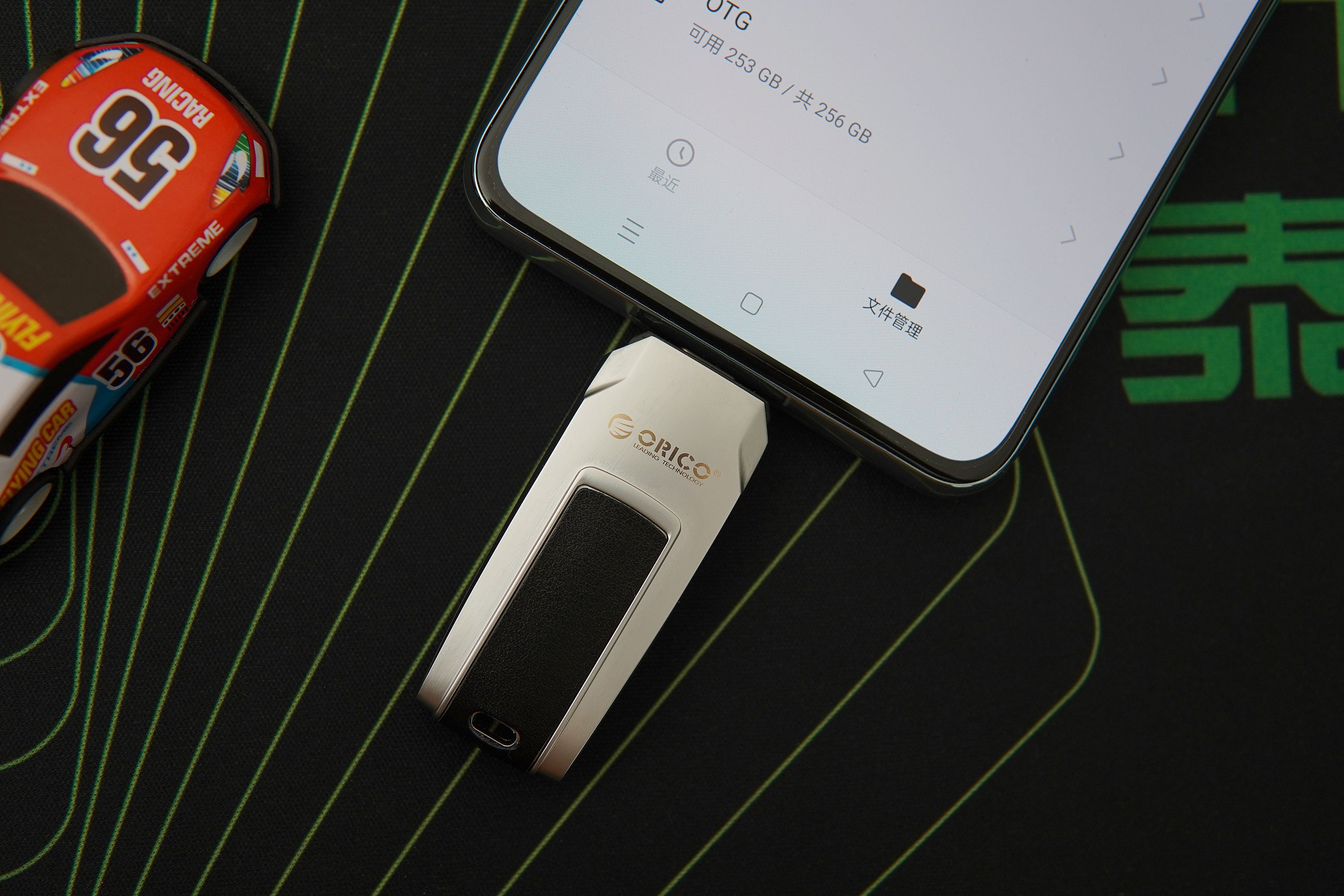 奥睿科快闪u盘和联想哪个好,奥睿科快闪u盘1T