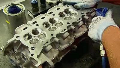 汽车工业探究丨在欧洲工厂,感受一下顶级跑车发动机是如何铸造的