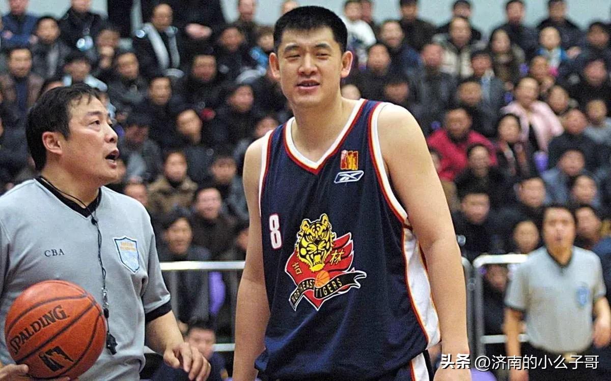 杨毅说巩晓彬江湖地位,杨毅评价巩晓彬和丁彦雨航