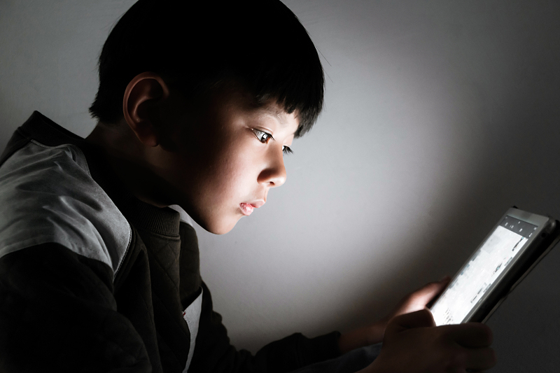 手机依赖症怎么治疗最好,怎么治疗手机依赖