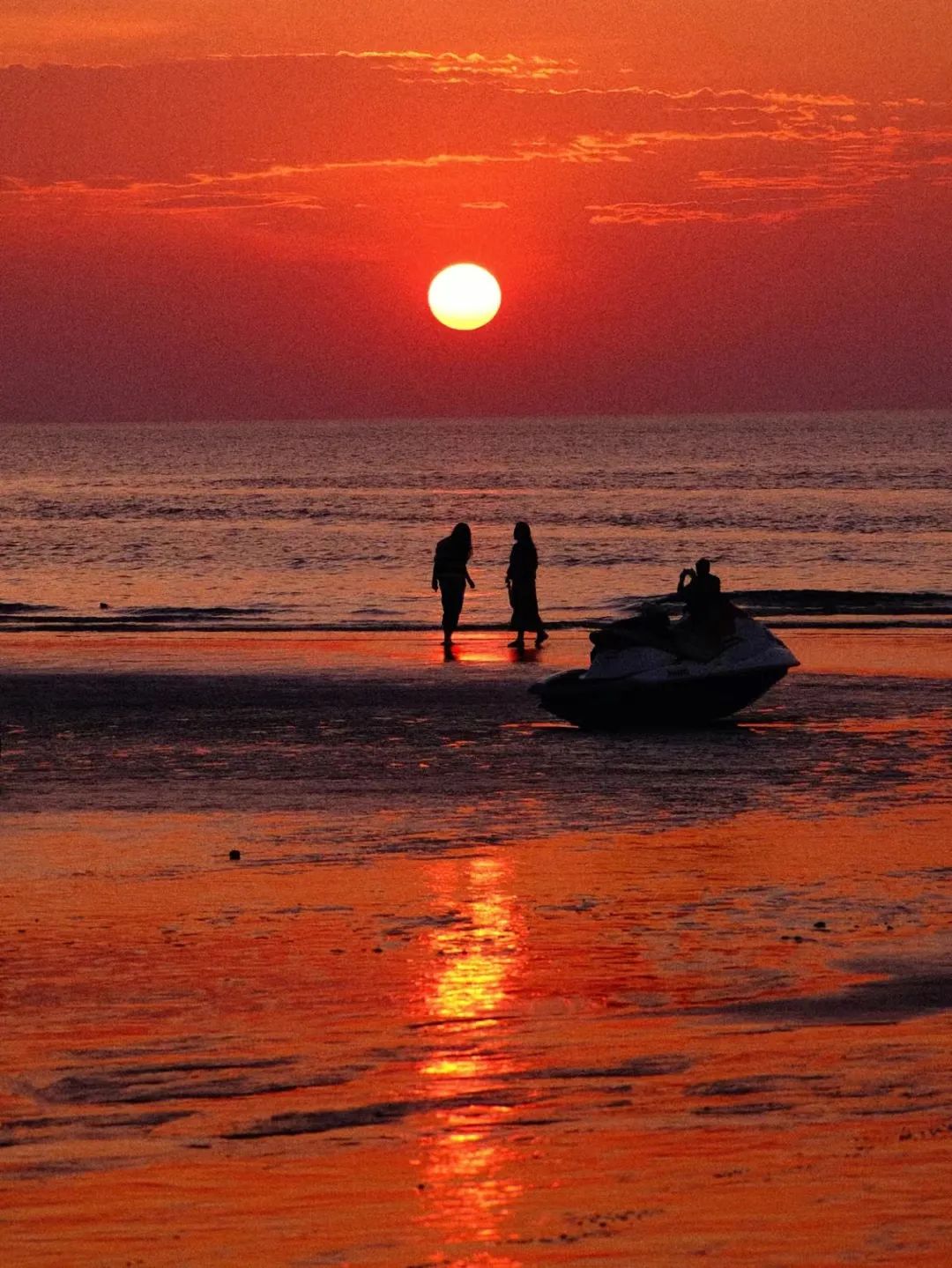 回到小县城朝九晚五,回到朝九晚五的心情说说