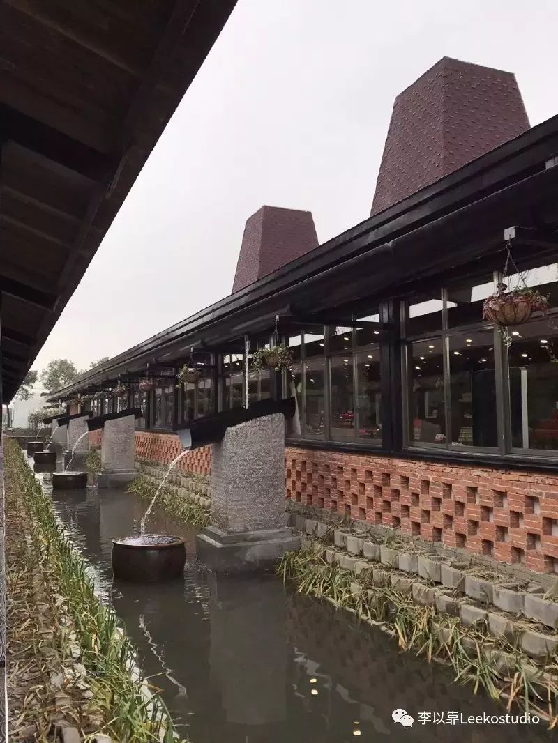 华腾猪舍展厅在哪里,华腾猪舍建设图片