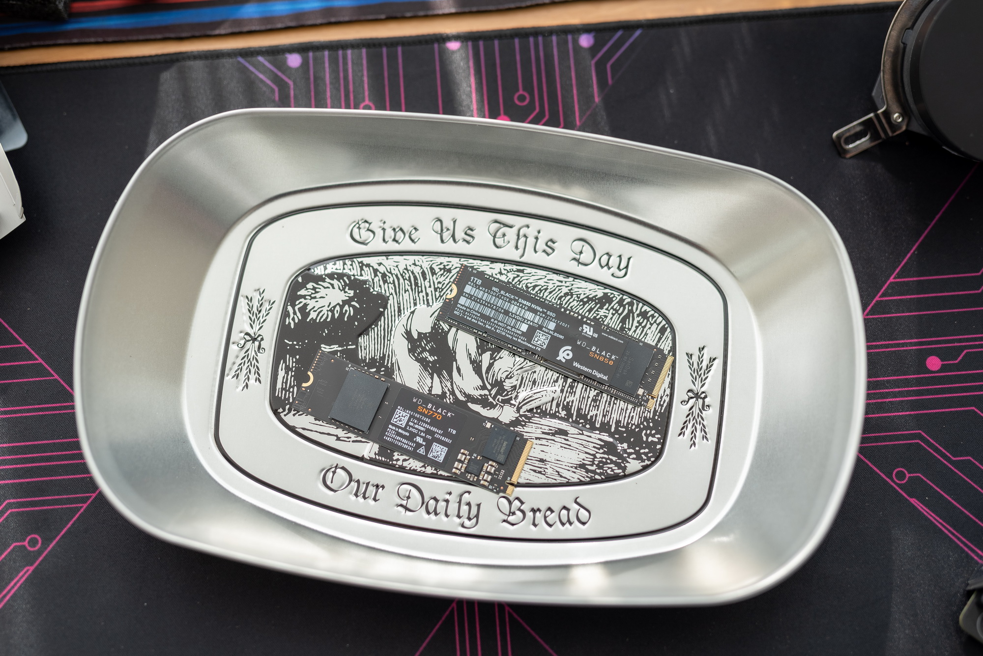 你也可以轻松装的白色ITX小钢炮：银欣SG16装机指南