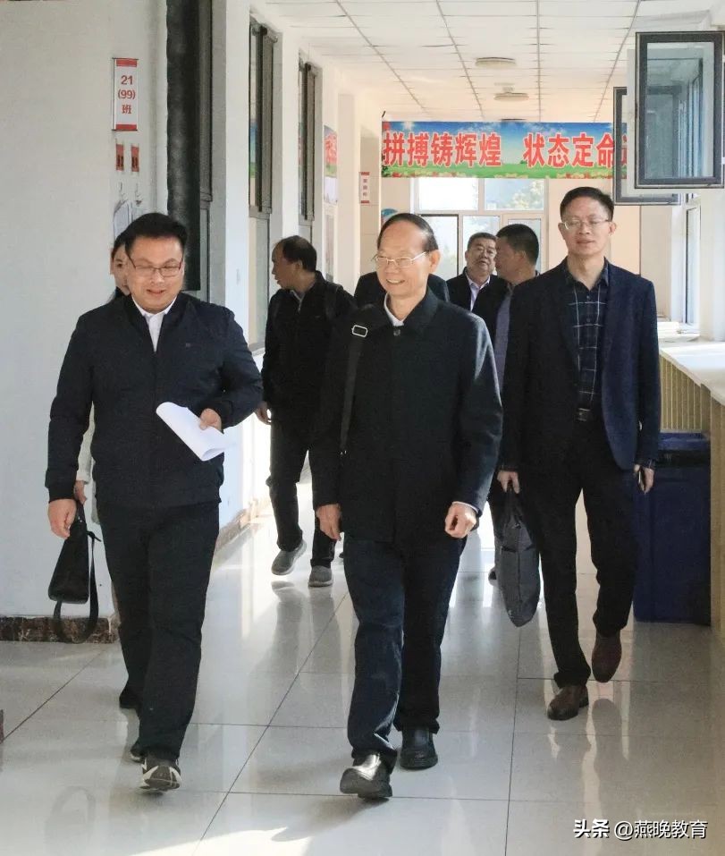 东莞育才教育集团到武邑宏达东方学校参观交流