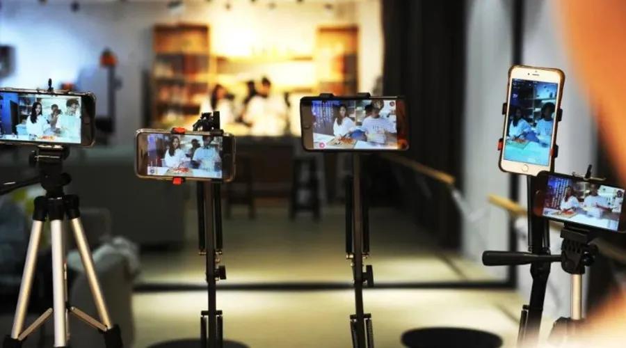 b站做直播有前景吗,做直播带货的主播有前途吗