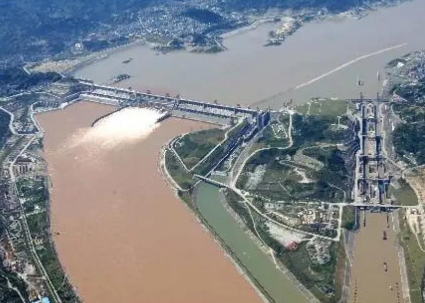 1997年，中央为何要将重庆设为直辖市？事实证明*小平邓**真高明