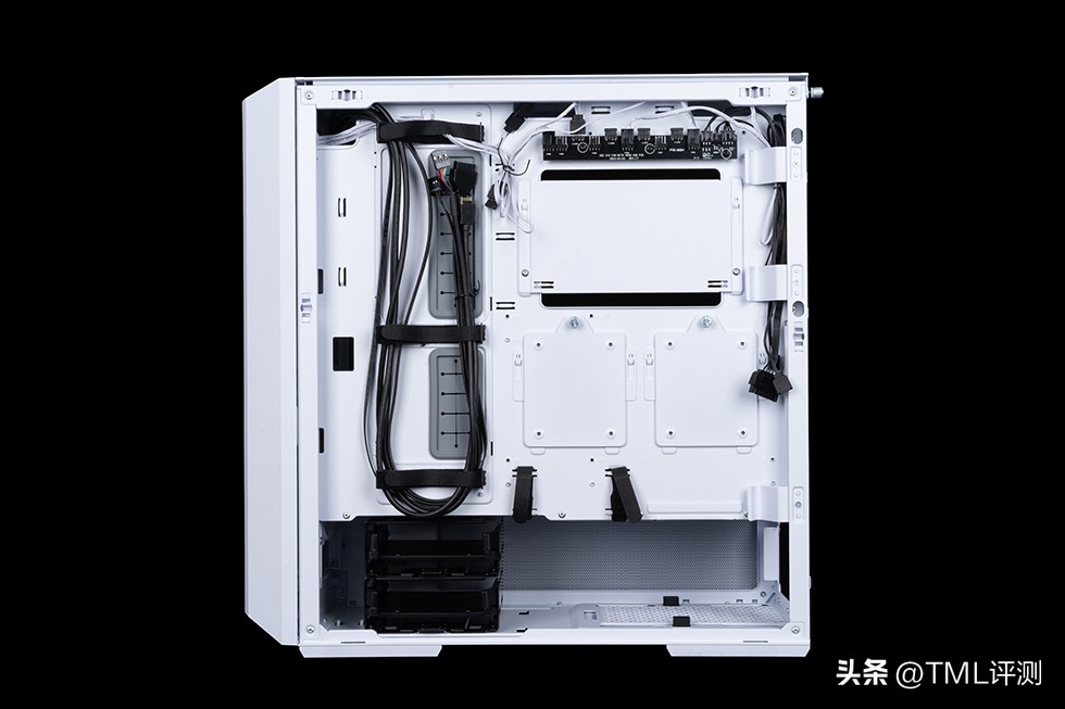 联力新款P28性能风扇,联力v2风扇