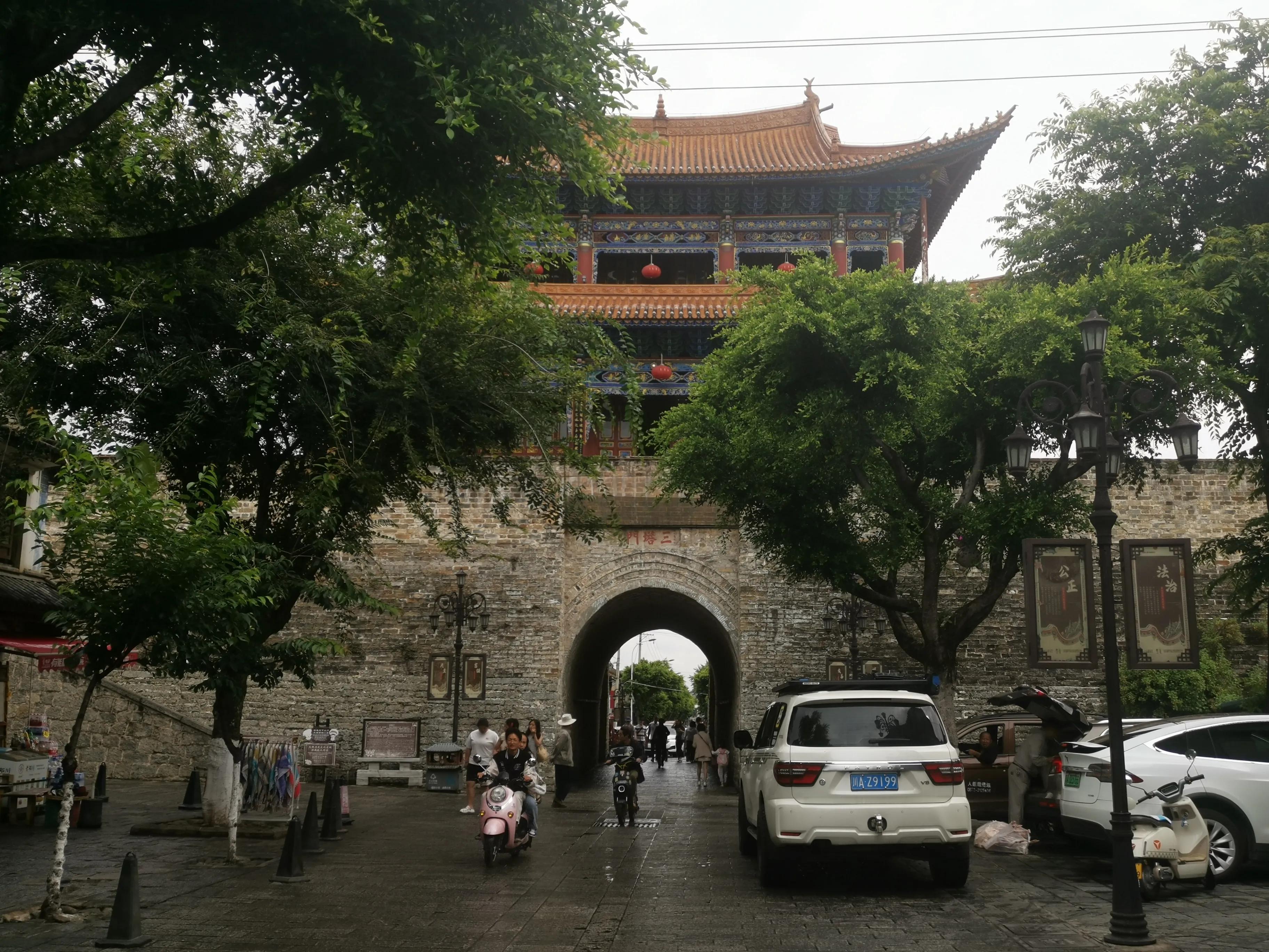 从大理古城到丽江有多少公里,云南丽江古城大理古城