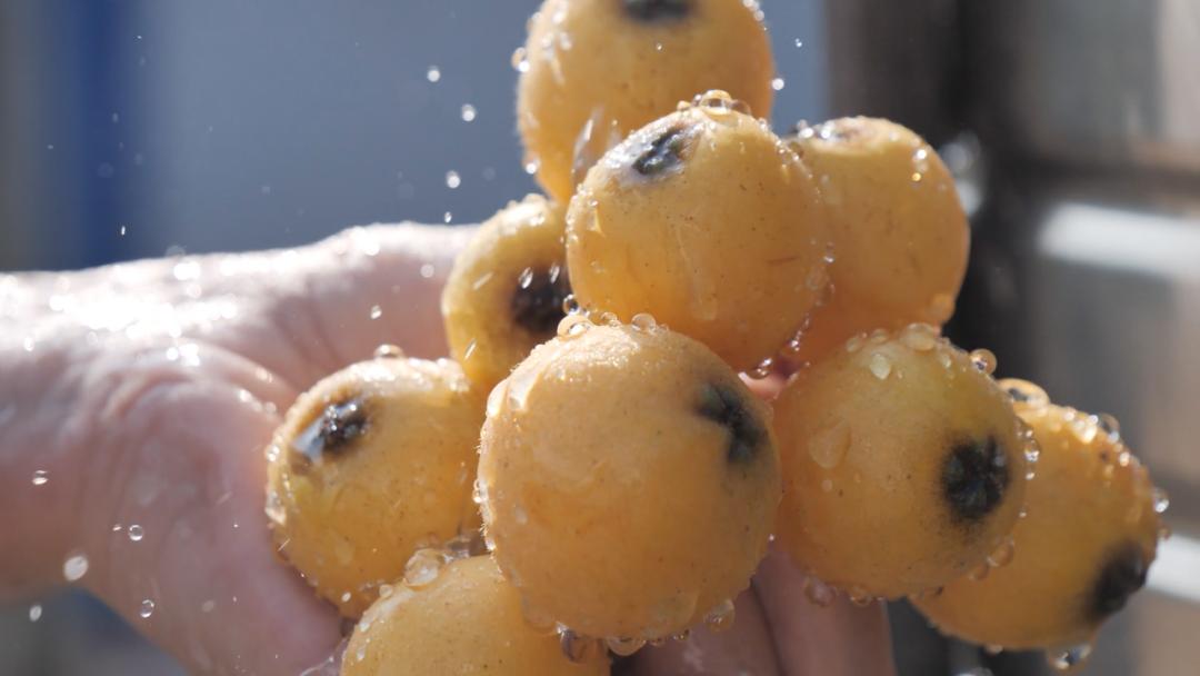 争分夺秒搞技改齐心协力保生产,争分夺秒拼经济全力以赴冲千亿