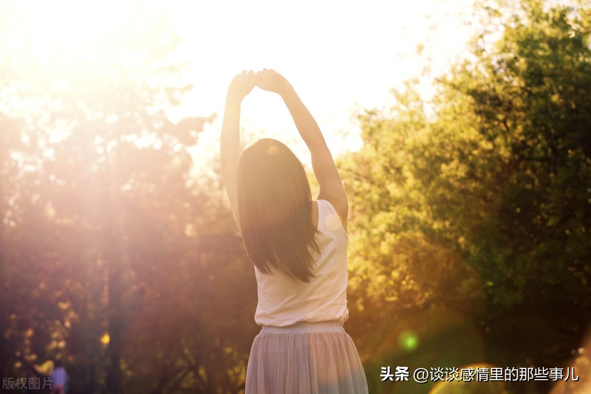 当一个男人好好对待你的时候,男人对你的好就像对待自己的人