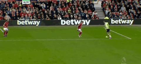 诺丁汉森林1-1曼城进球,曼城对诺丁汉森林半全场比赛结果