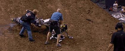 杭州最美老板娘视频,最美老板娘网友连夜赶往现场