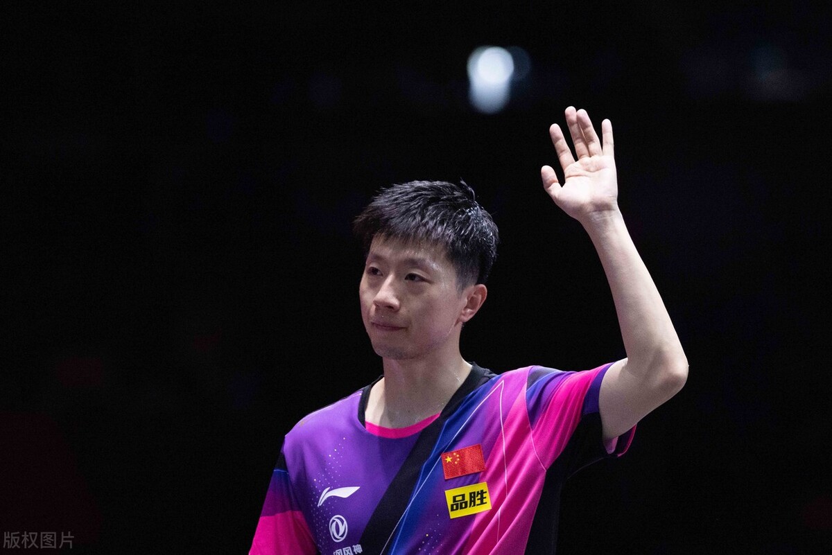 澳门冠军赛孙颖莎第五局王楚钦,澳门孙颖莎夺冠后樊振东的反应