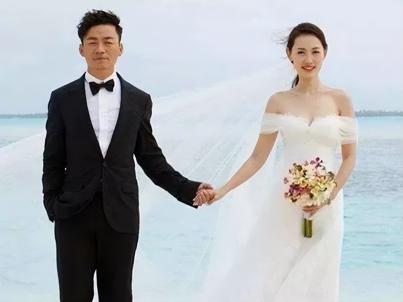 王宝强与马蓉离婚后的生活对比,王宝强离婚给马蓉分了多少钱