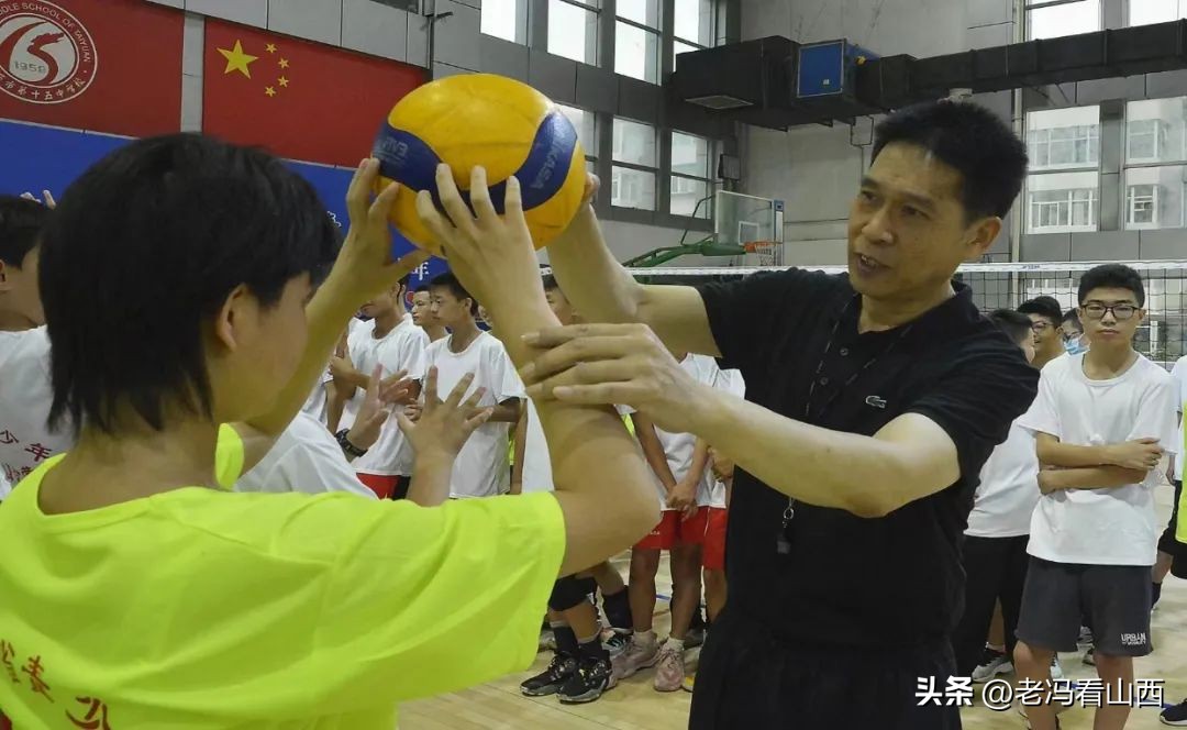 2022奔跑吧少年足球夏令营山西省,山西排球夏令营招募