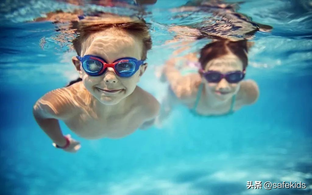 夏季防止孩子们玩水危险重重,玩水季安全小贴士请收好