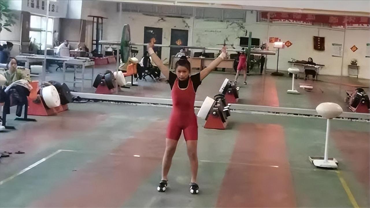 奥运冠军陈晓敏捐款,奥运冠军陈晓敏采访视频