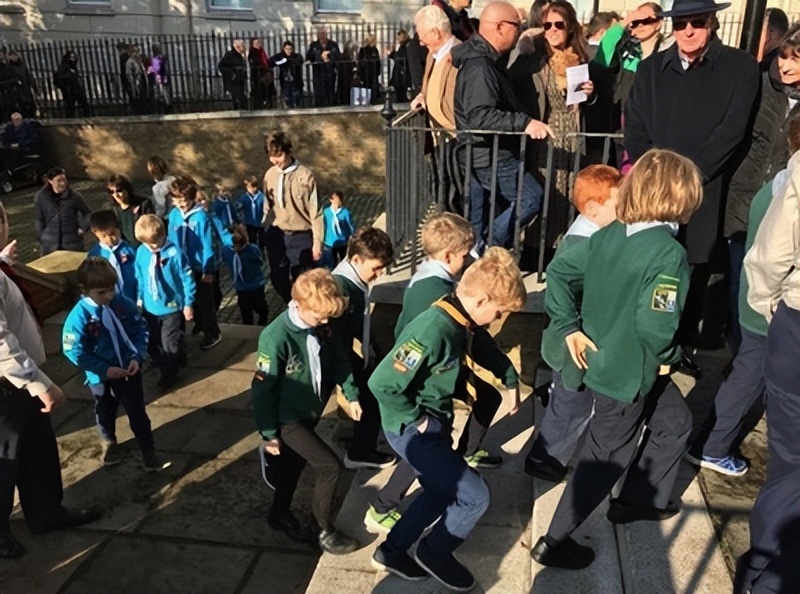 山水间：“日不落帝国”终究迎来了余晖，大不列颠沦为小英伦