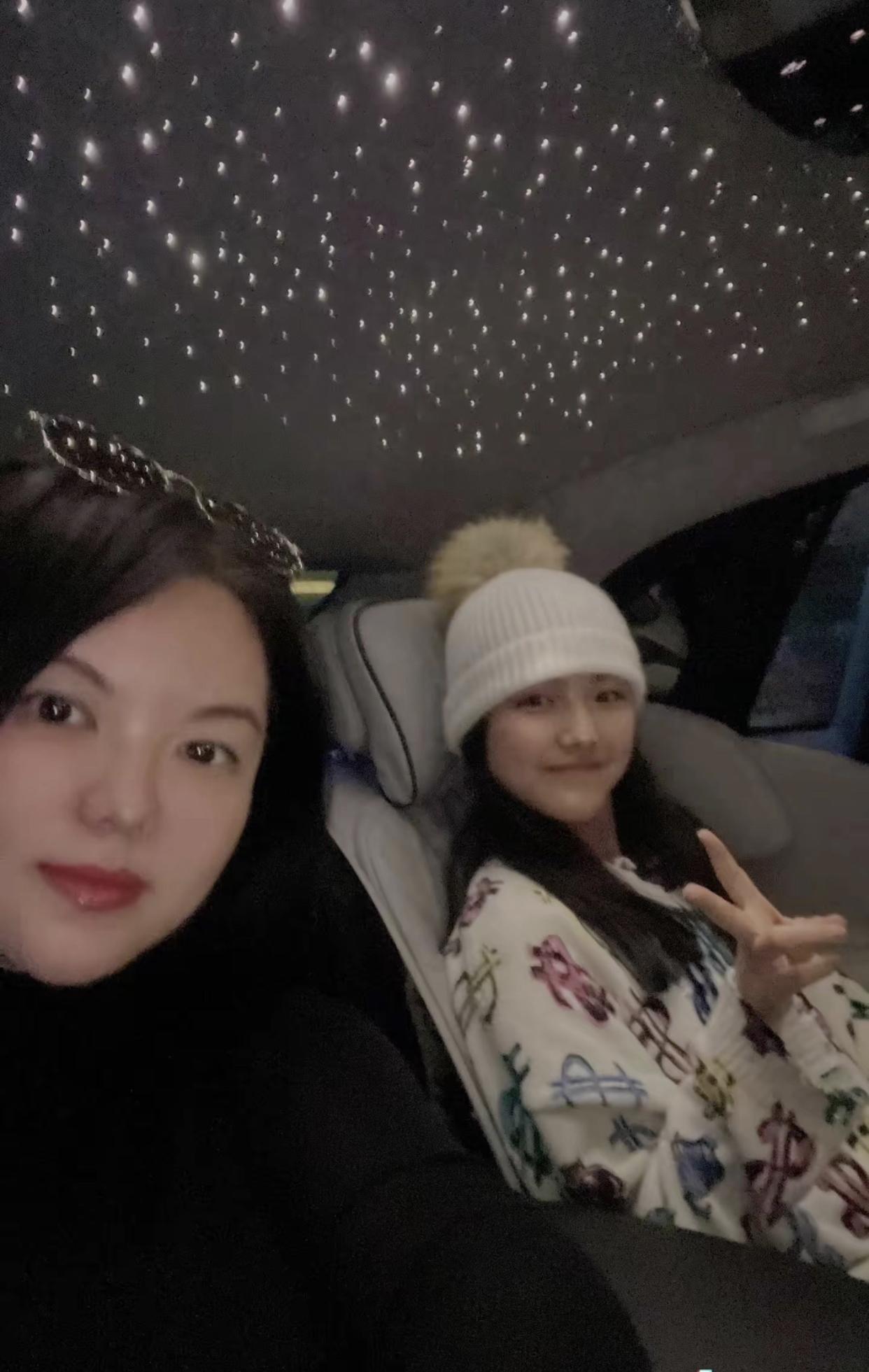 赚着中国人的钱移居国外的明星,十位出国定居明星