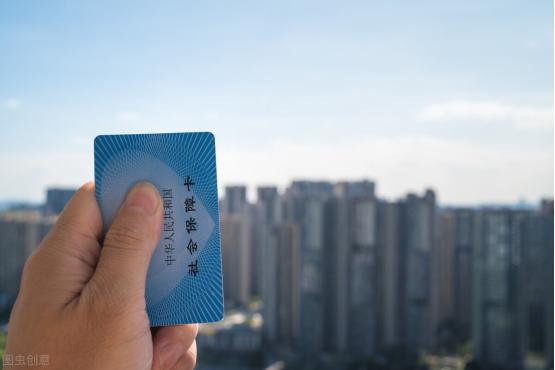 医保卡有效期过期了还能使用吗,社保卡过期会影响医保卡使用吗