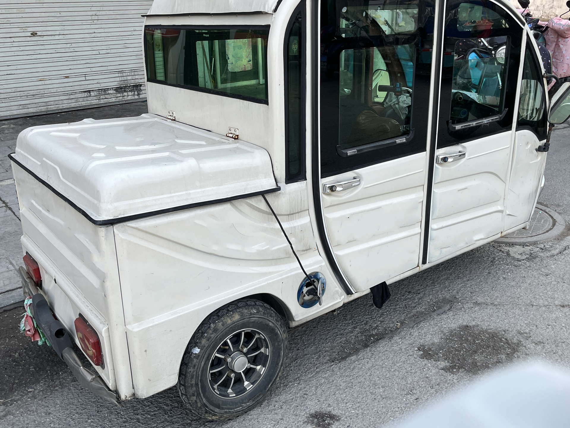 电动三轮车是电机功率越大越好吗,电动三轮车的电机大点好还是小好