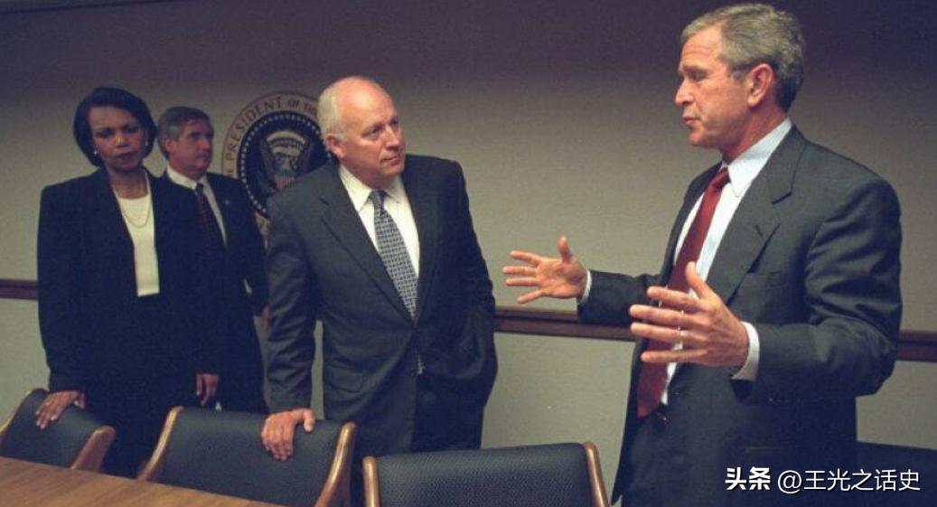 我不为911哭泣，因为我不是美国人；我也不会嘲笑911，因为我是人